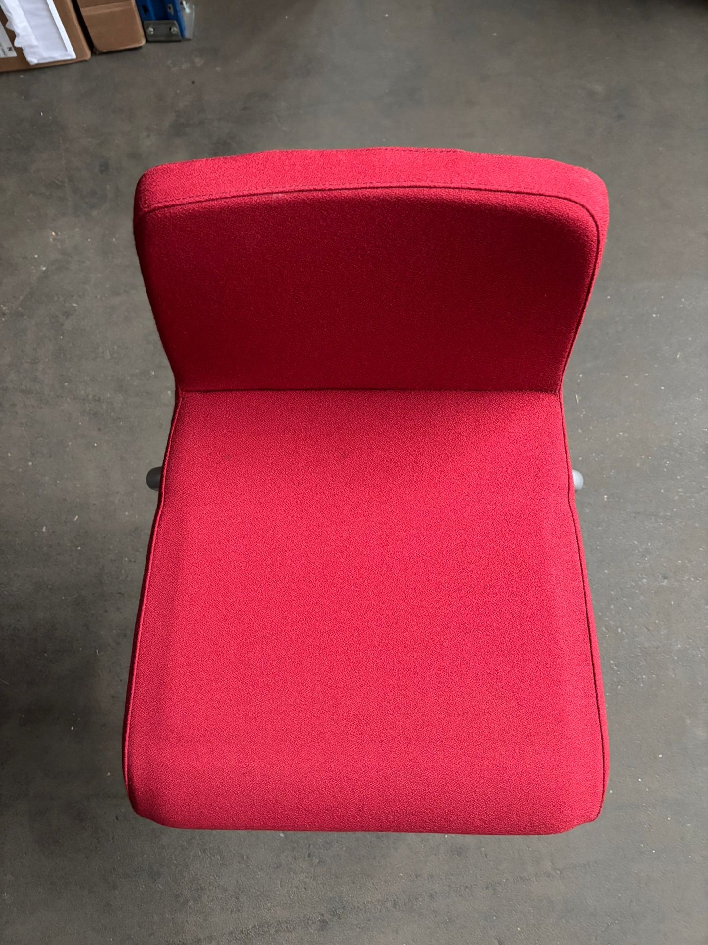 Steelcase B-Free Hocker