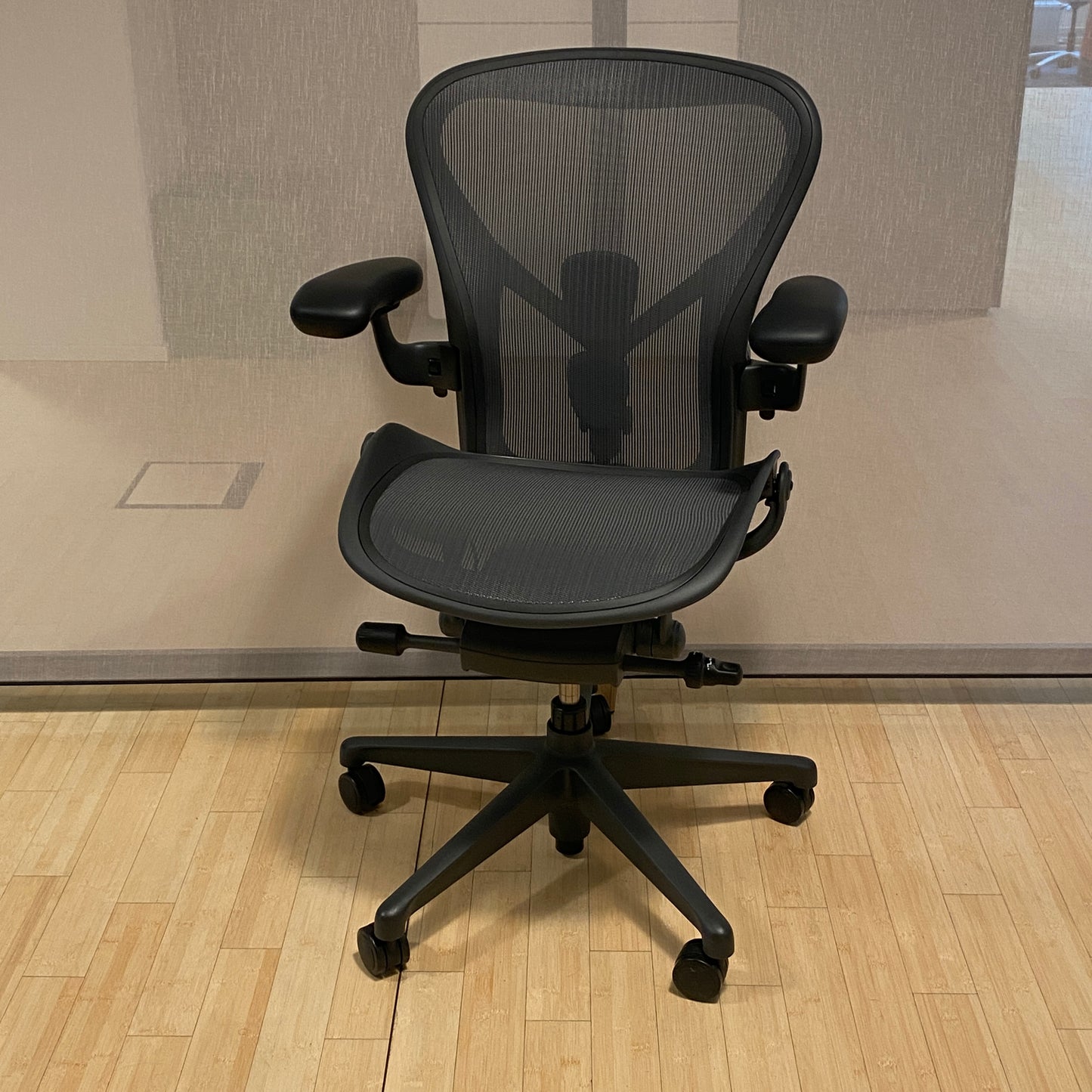 Drehstuhl Aeron 1B