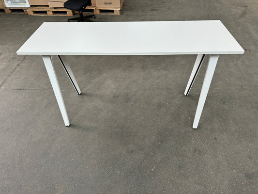 Stehtisch Steelcase 180x60